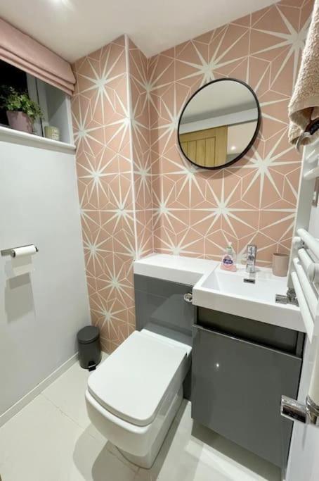 Bournecoast: Beautiful Two Bed Coach House-Hb5458 Villa Bournemouth Dış mekan fotoğraf