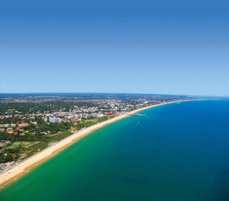 Bournecoast: Beautiful Two Bed Coach House-Hb5458 Villa Bournemouth Dış mekan fotoğraf